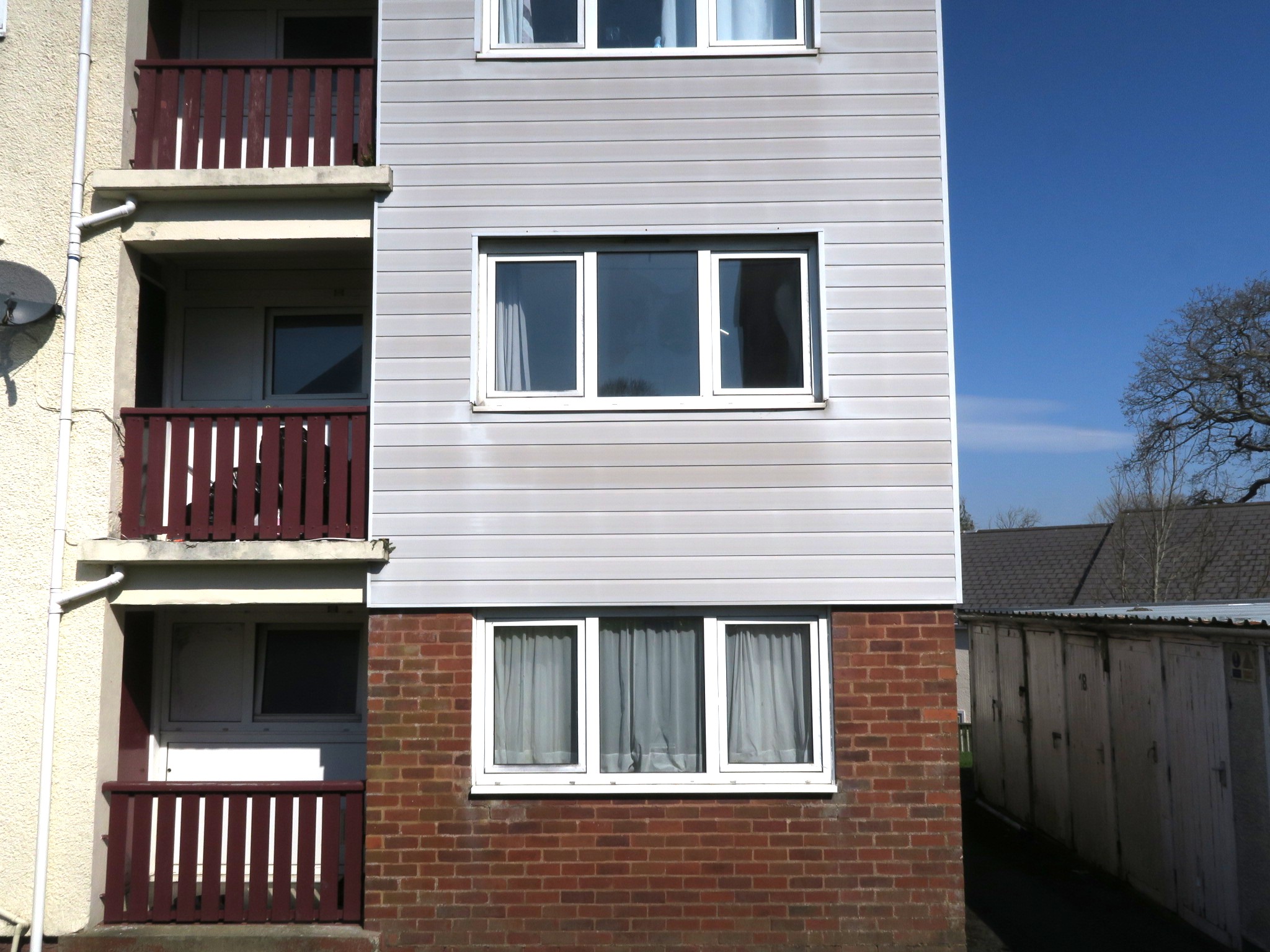 Apartment building